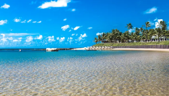 Praia de Beleza Exuberante