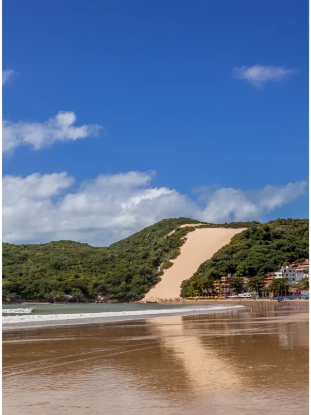 PRAIA DE PONTA NEGRA É UM LUGAR INCRÍVEL DE TIRAR O FÔLEGO